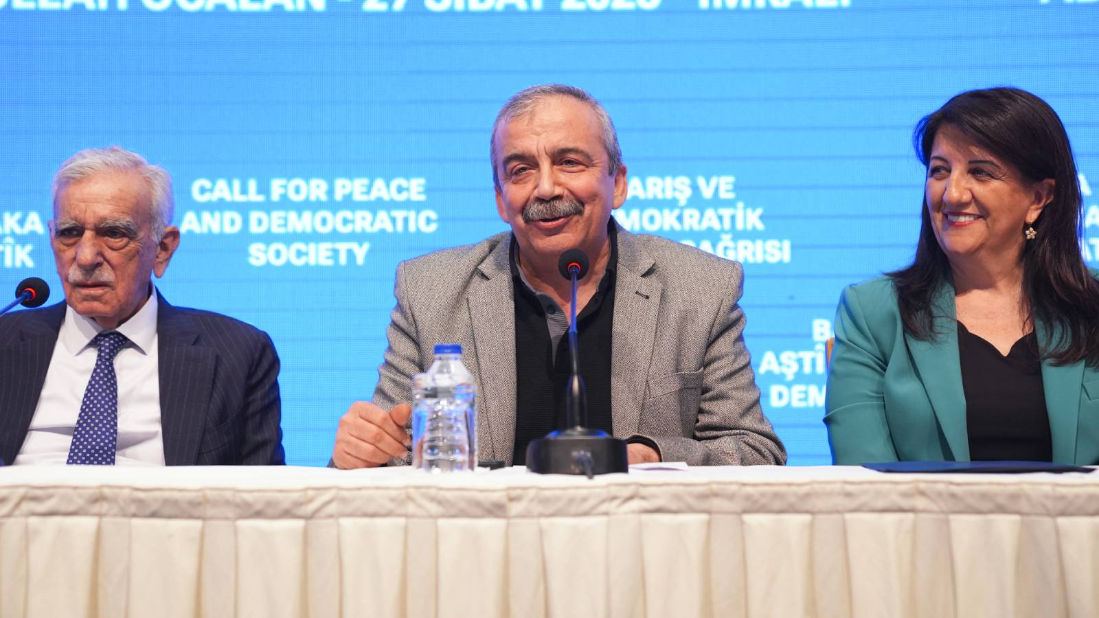 Öcalan ve Diğerleri